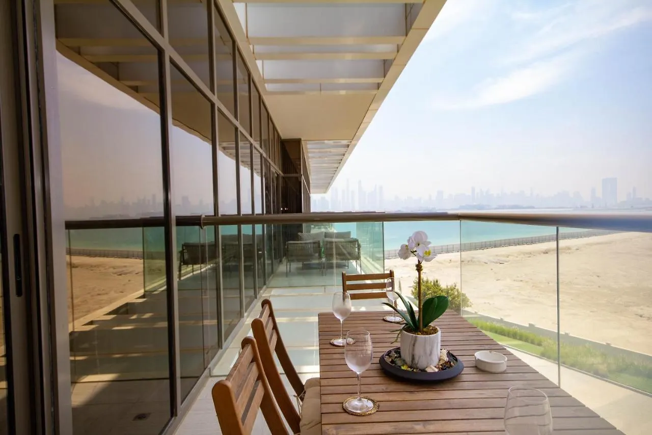 Bespoke Holiday Homes - Palm Jumeirah- 2 Bedroom Sea View With Pool & Beach Access, The 8 Dubai 0*,