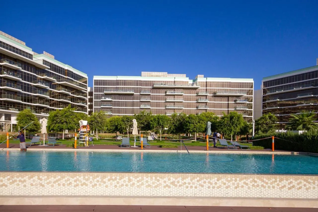 Apartment Bespoke Holiday Homes - Palm Jumeirah- 2 Bedroom Sea View With Pool & Beach Access, The 8 Dubai United Arab Emirates